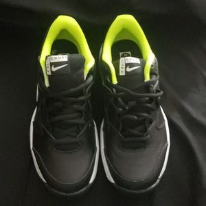 NIKE JR COURT LITE 2